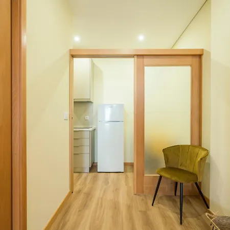 Appartamento Host Wise - Urban Escape *
