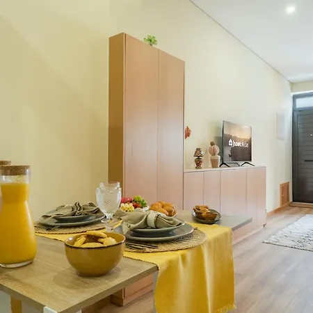 Appartamento Host Wise - Urban Escape *